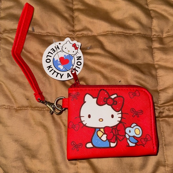 Hello kitty coin purse - Picture 1 of 3